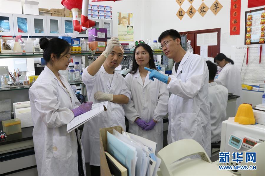 (bbin宝盈全媒头条·图文互动)(2)抗癌药,不只是降价这一件事——一粒药的困境如何破解?