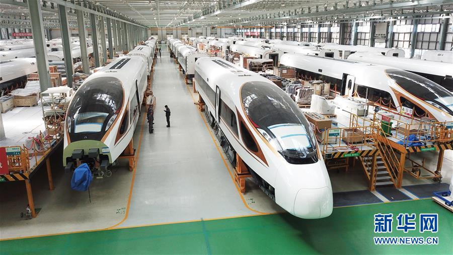 (壮阔东方潮 奋进新时代——庆祝改革开放40年)(12)砥砺奋进 转型升级——改革开放40年中国制造加速迈向“中高端”