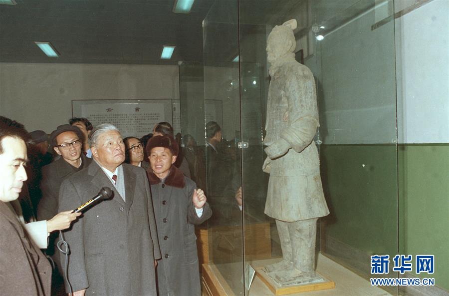 (图文互动)(5)为发展和进步,与中国携手同行——中国改革友谊奖章获得者群像