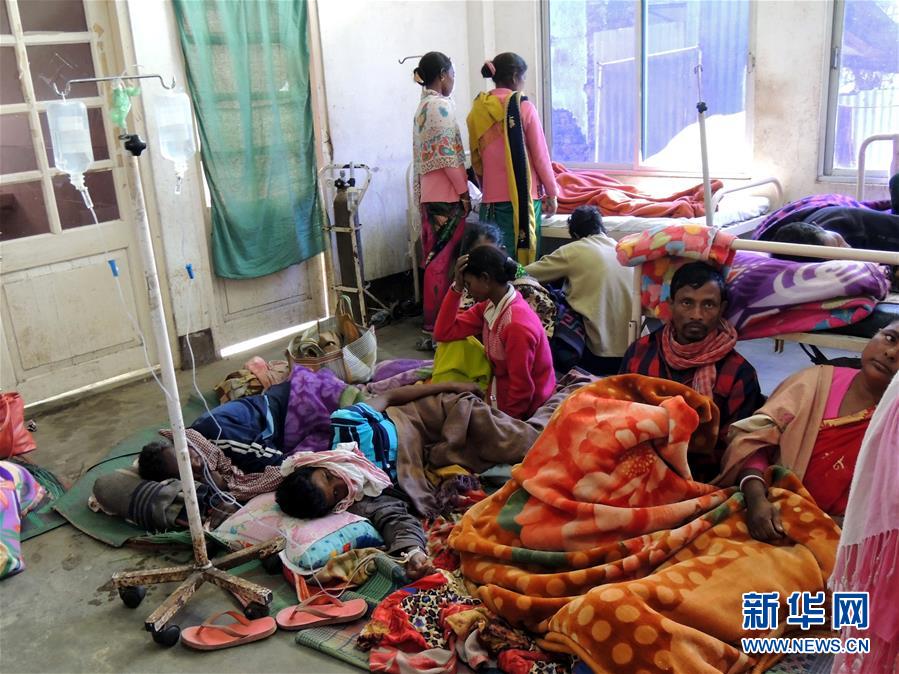 (国际)(1)印度假酒事件死亡人数升至156人